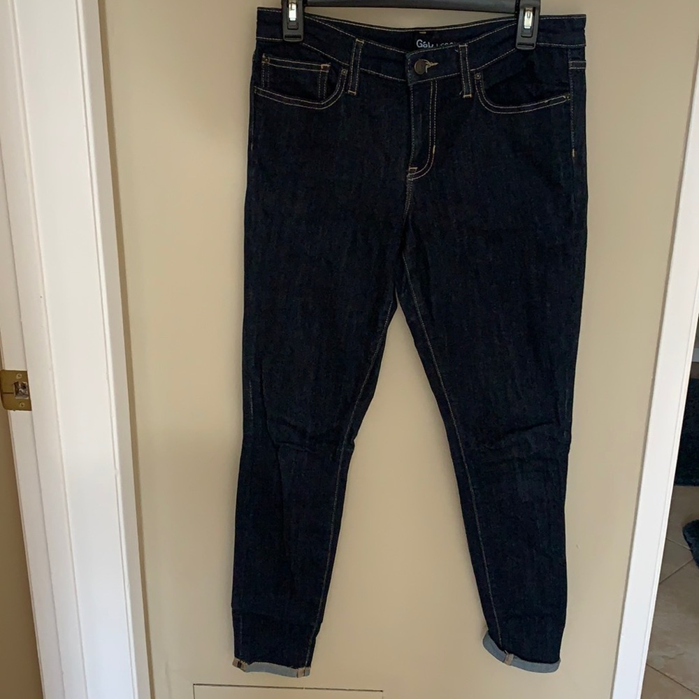Gap jeans size 6/28